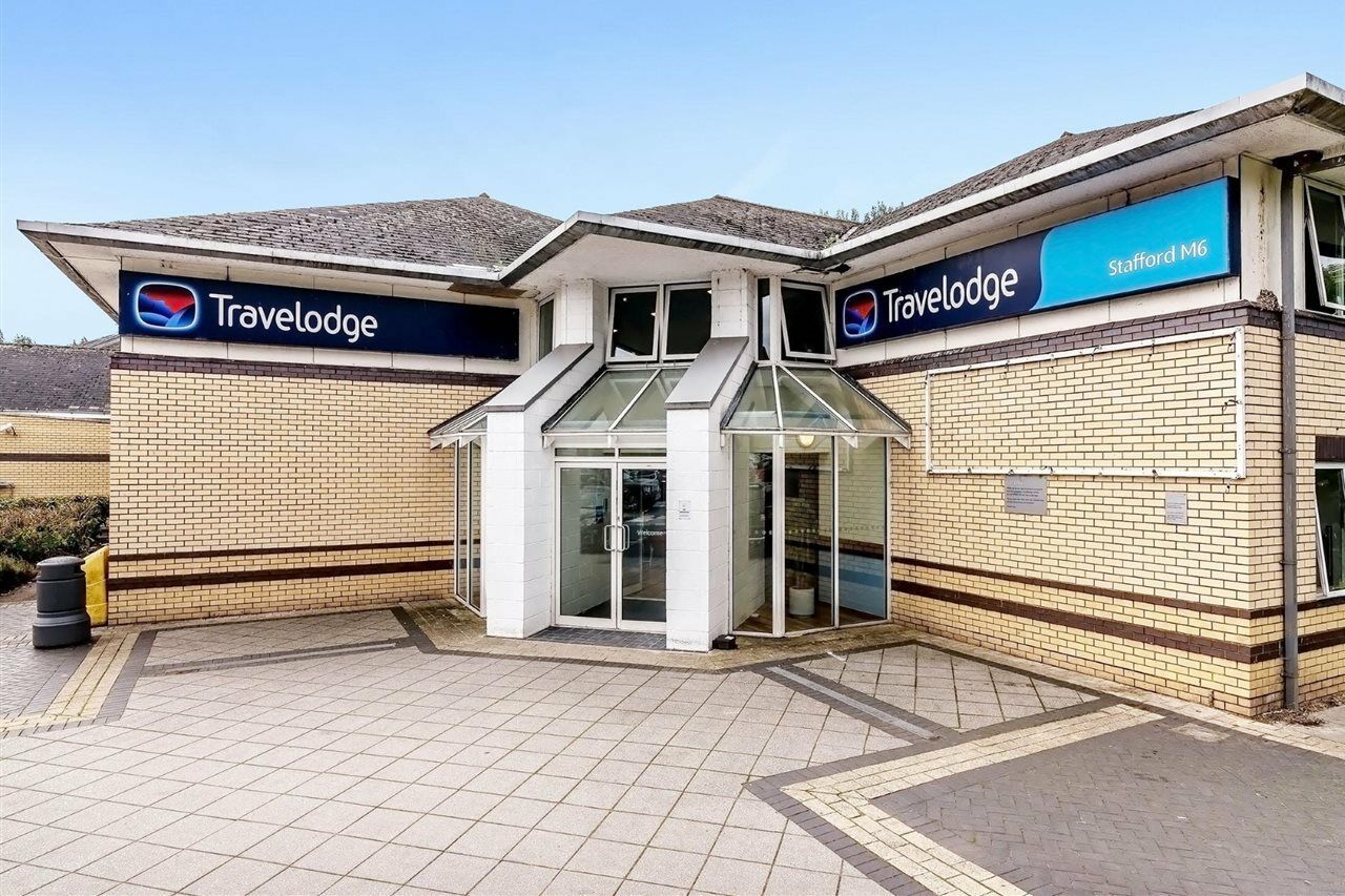 Travelodge Stafford M6 Екстер'єр фото